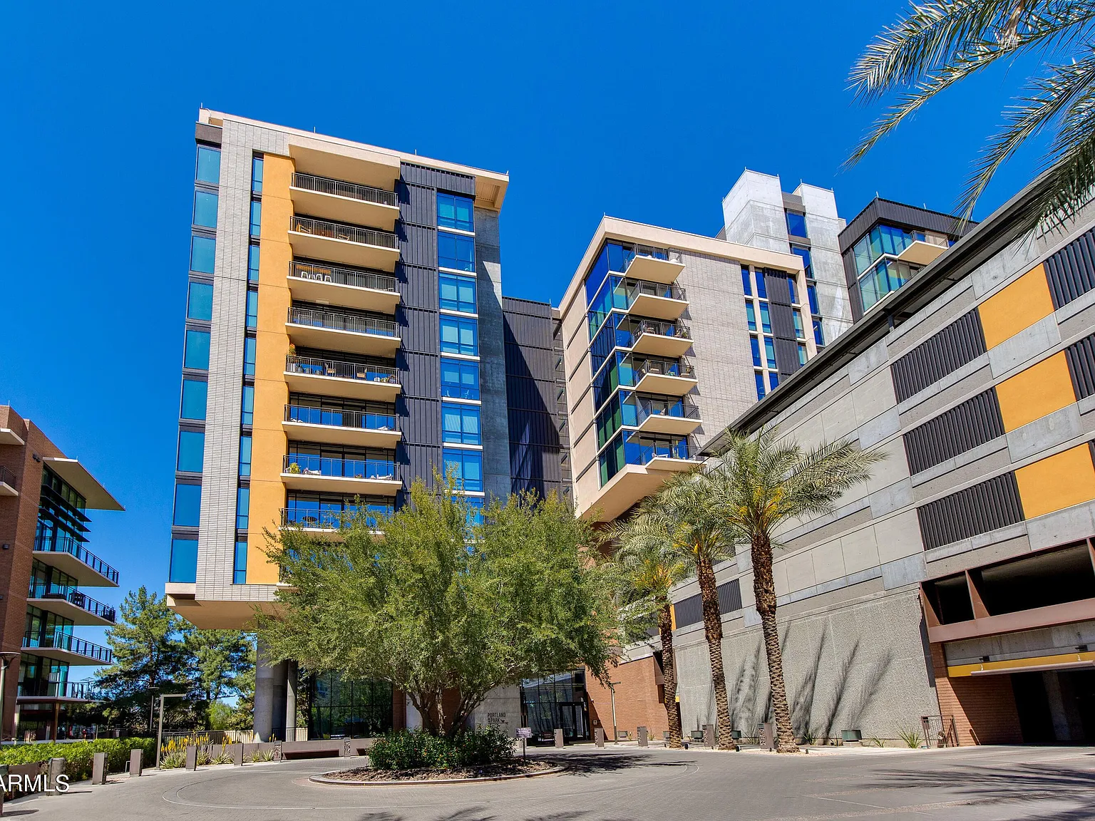 2 bed, 2.0 bath, 1188 sqft, $3,300 — Photo 2