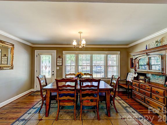 5th image of 113 Delview Dr