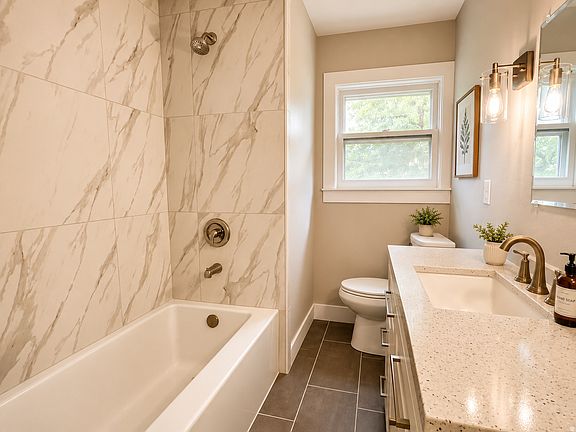 3rd image of 3085 Quincy Ave