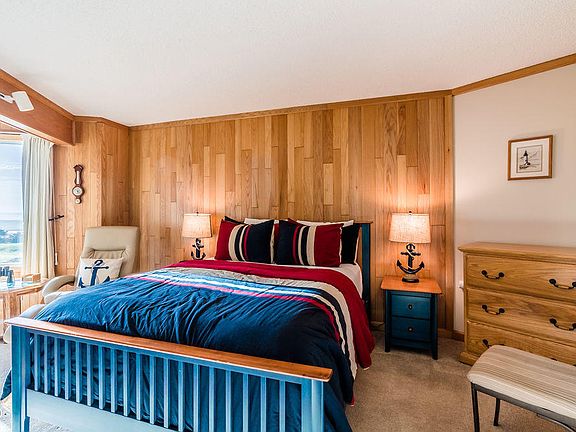 5th image of 3641 NW Oceanview Dr #112