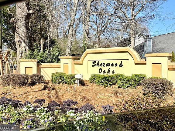 2nd image of 4325 Sherwood Oaks Dr