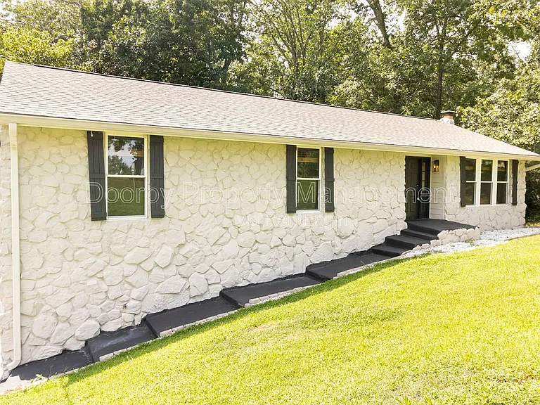 1313 Timbercrest Ln #103 — Photo 3