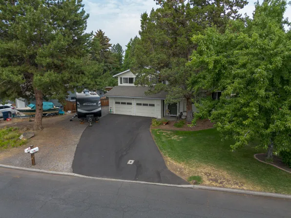 1730 NE Canyon Park Dr, Bend, OR 97701