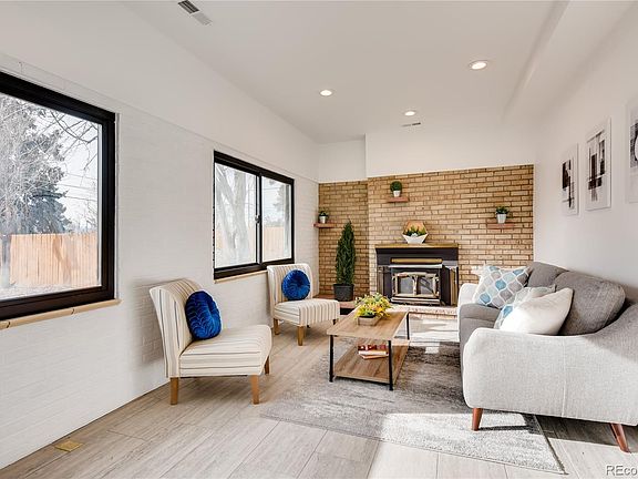4th image of 3051 N Saint Paul St