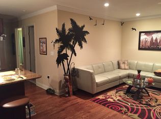 168 Beach 101st #14 B, Rockaway park, NY 11694