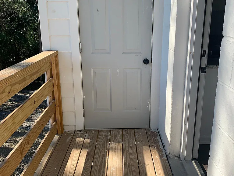 926 N Wilkinson St — Photo 13