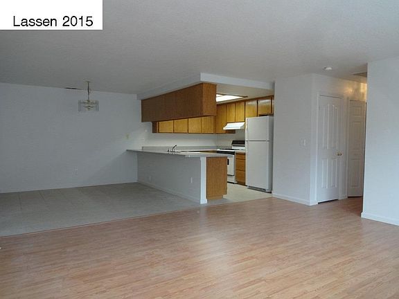 4th image of 545-A&B Howard Ct