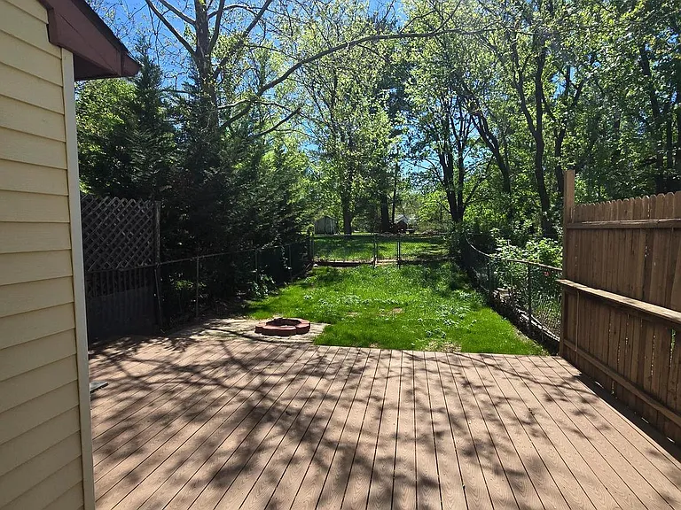878 Williams Pl — Photo 18