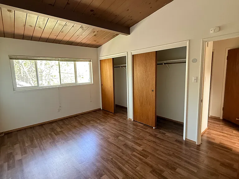 Brook Garden Apartments — Photo 8