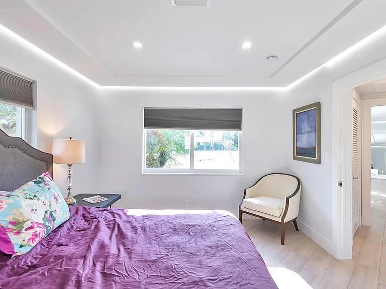 2417 Bayview Dr — Photo 35