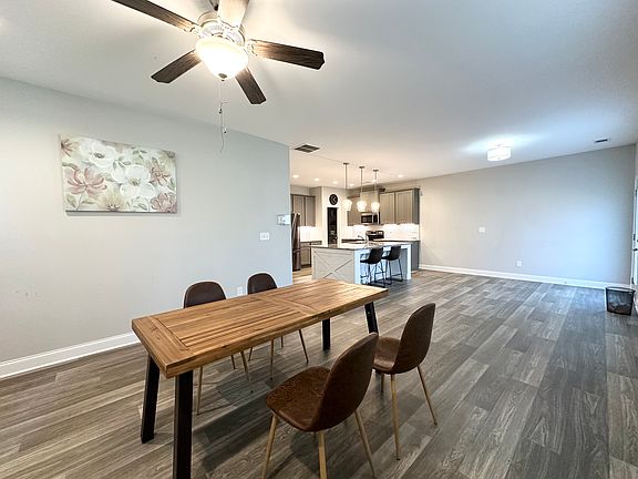 2nd image of 481 Omnia Ct