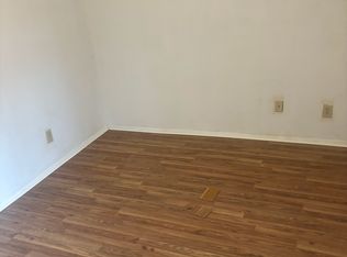 305 Munnerlyn St, Bennettsville, SC 29512