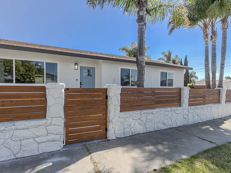 644 Arthur Ave — Photo 2
