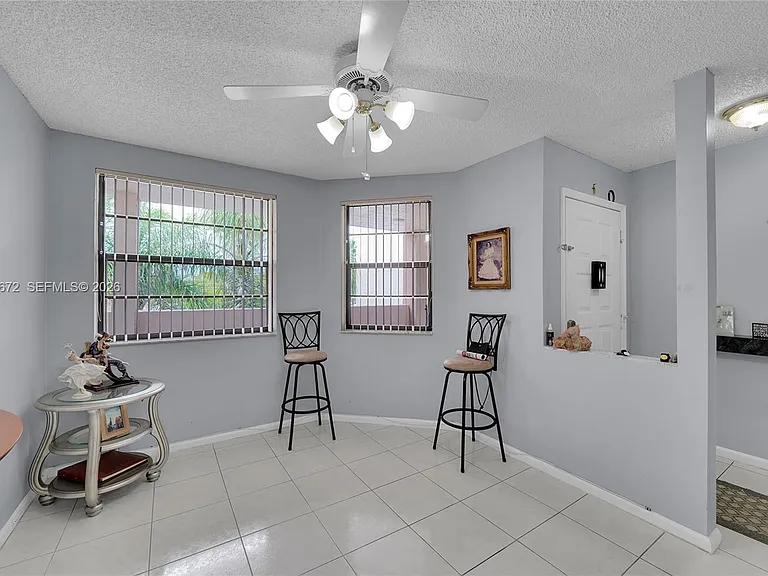 7250 Fairfax Dr #302 — Photo 16