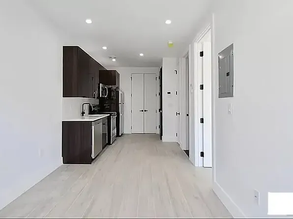 1483 Jefferson Avenue image 1 of 11