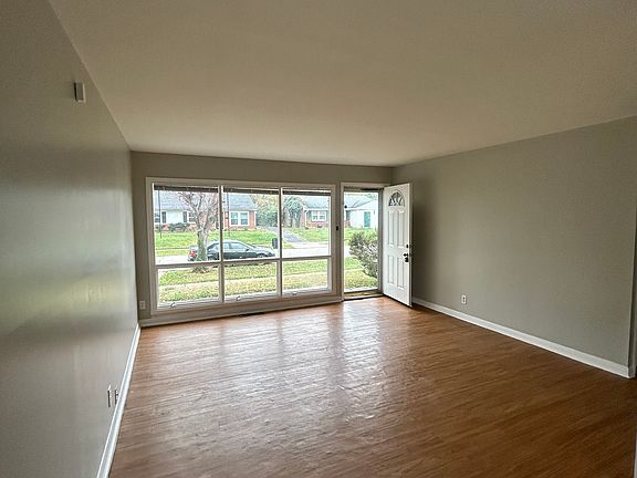3rd image of 3314 Palmer Ln