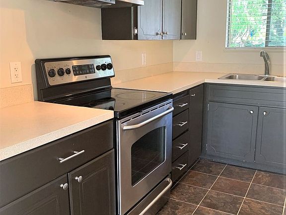 2nd image of 5208 188th St SW APT C