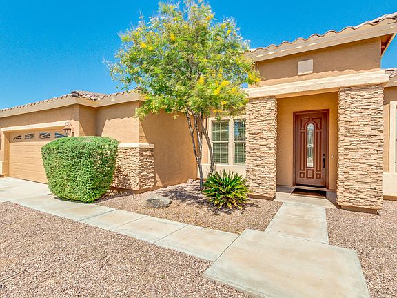 3rd image of 42368 W Jailhouse Rock Ct
