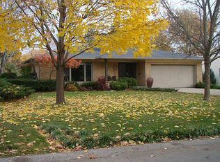 73 Fuller Dr, Madison, WI 53704