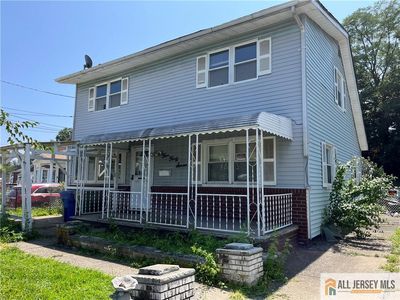 547 S Park Dr, Perth Amboy, NJ, 08861