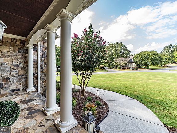 5th image of 138 Nelson Blvd NW