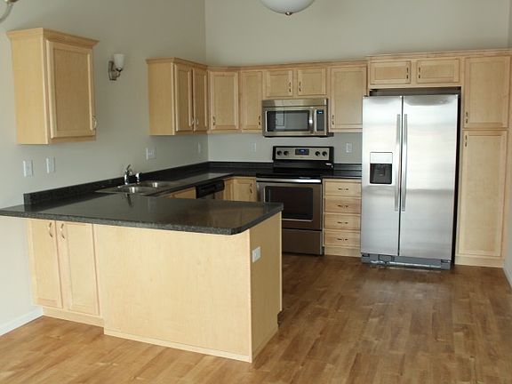 4th image of 3256 9th St W APT A