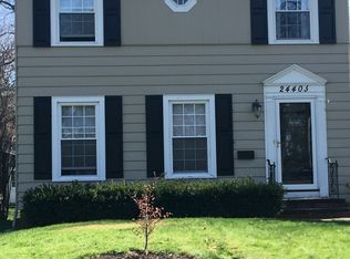 24403 Bruce Rd, Bay Village, OH 44140