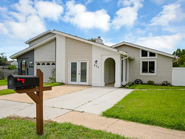 932 Fern Ridge Rd — Photo 27
