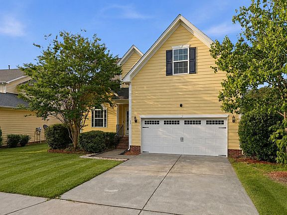 3rd image of 11 Hidden Ridge Ct