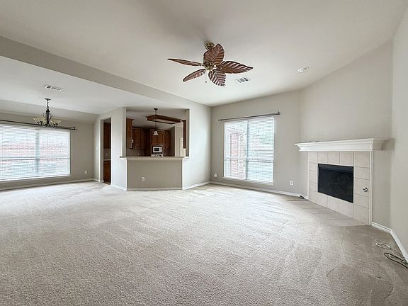 3rd image of 11823 Chaparral Dr