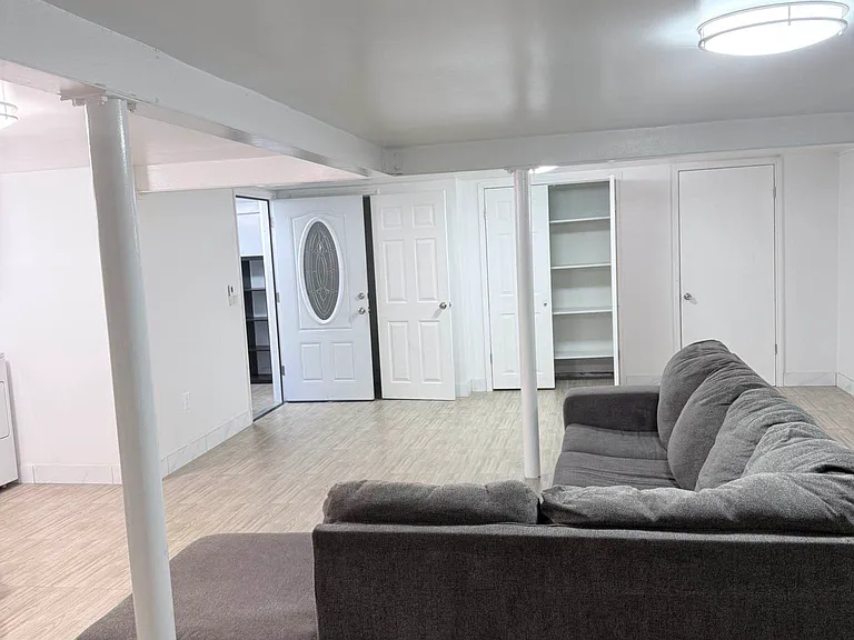 15 Thomas Pl #1 — Photo 15