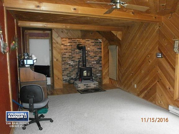 Bedroom or office.main fl