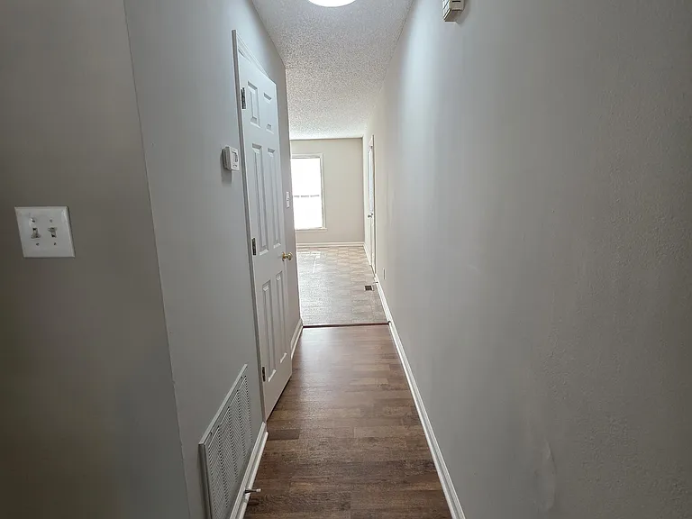Hallway from Family Room to Kitchen