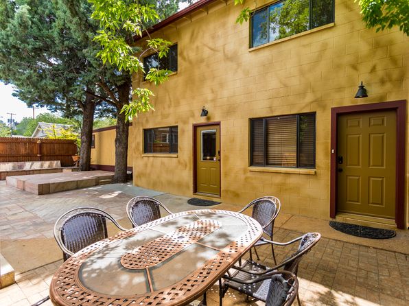 136 Grove Ave UNIT 1