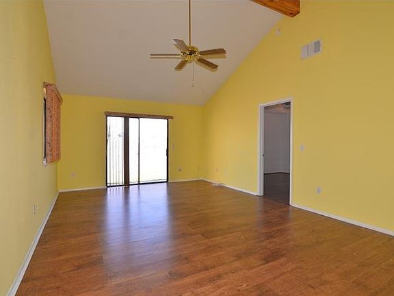 2nd image of 1112 Park Green Pl