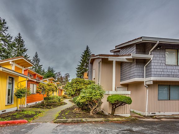 2nd image of 724 140th Ave SE