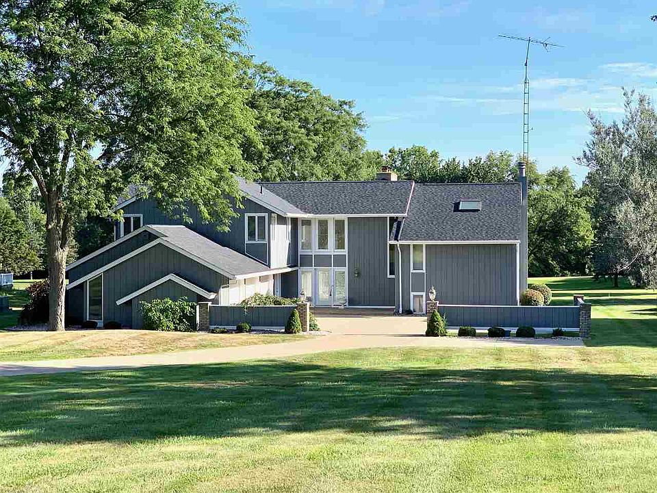 7492 River Rd, Flushing, MI 48433 Zillow