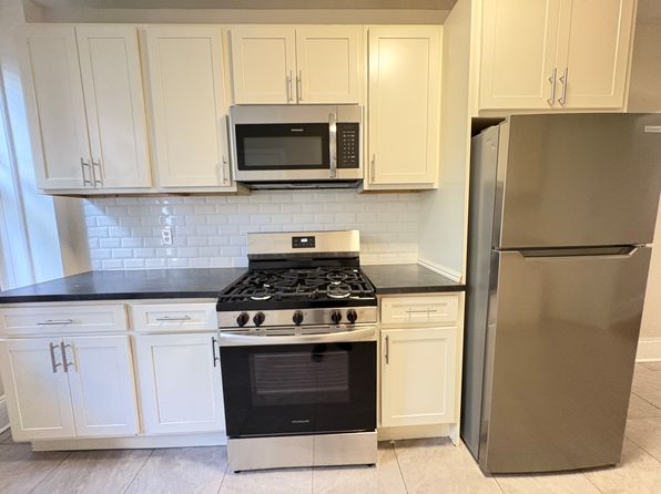 700A 22nd St APT 1