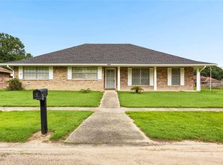 3634 Edgemont Dr, Baton Rouge, LA 70814