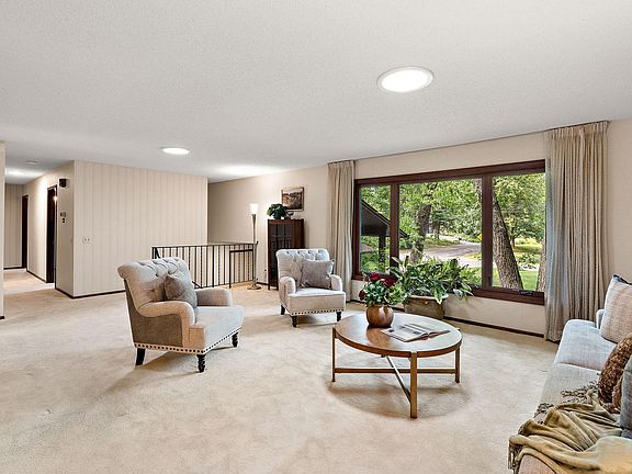 4th image of 2101 Sheridan Hills Rd