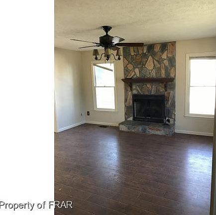 5th image of 3552 Chaucer Dr
