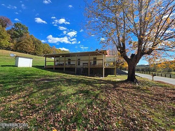4th image of 1085 Lick Branch Rd