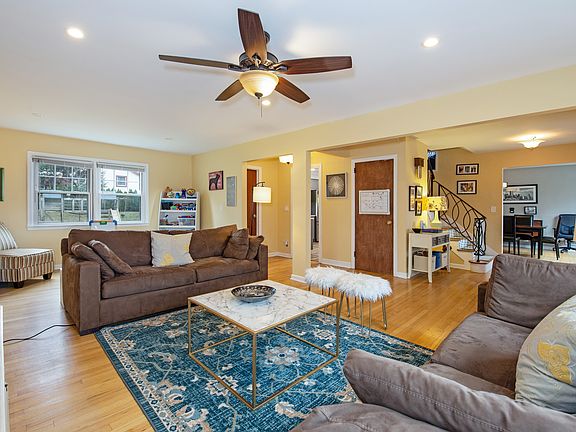 6 Caterson Terrace