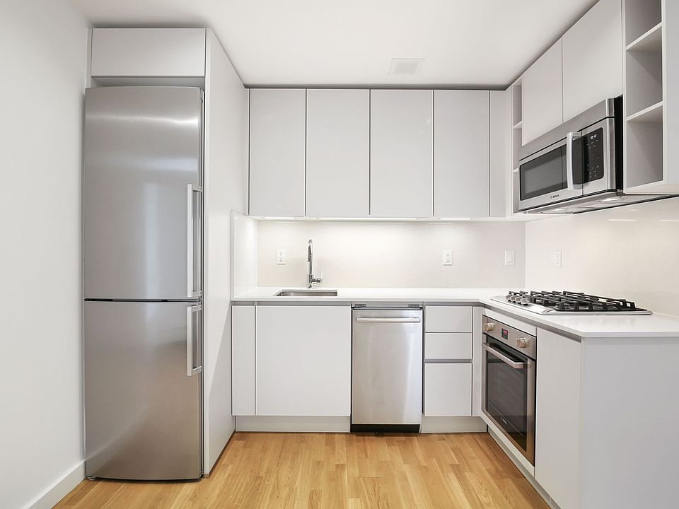 1st image of 150 Ludlow St APT 3F