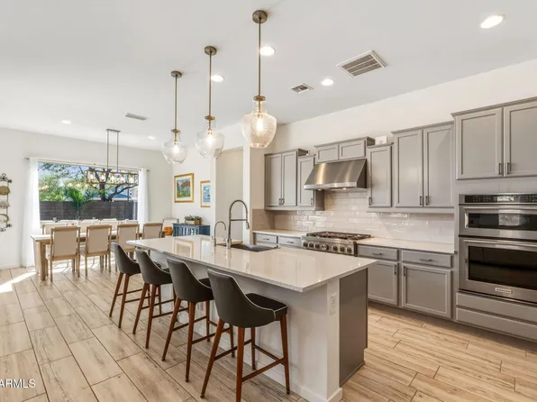 2819 E LOS GATOS Drive, Phoenix, AZ 85050