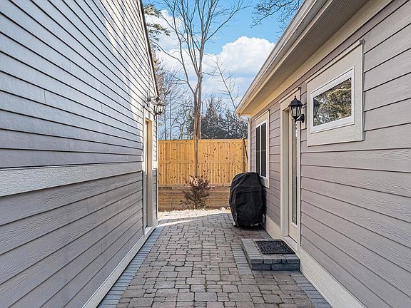 5th image of 519 Onondaga St