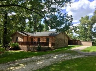 15680 Tobacco Rd, Montgomery, TX 77316