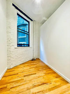 Rented by Metropolitan Property Group | media 3