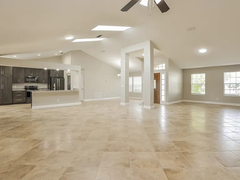 3035 Bluffton Cv — Photo 5