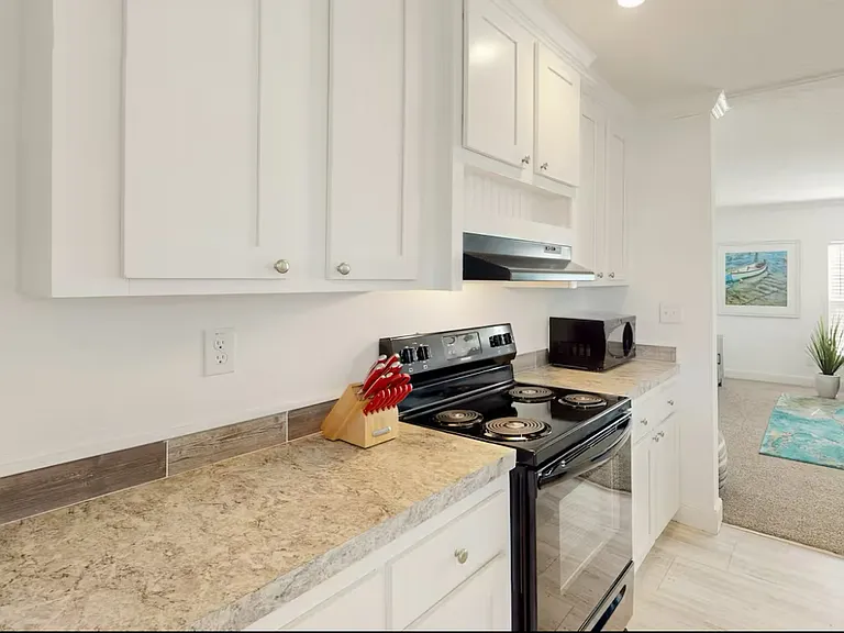 2625 SE 27th Ave — Photo 22